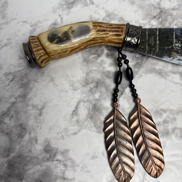 Indian Art Knife Wildlife Collection 2006 Wolf With Display Stand Winter - Picture 6 of 9